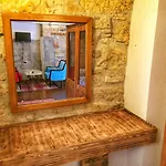 Parmis Boutique House Çeşme