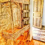 Πανσιόν Parmis Boutique House Çeşme