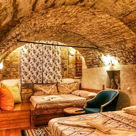 ゲストハウス Parmis Boutique House Çeşme