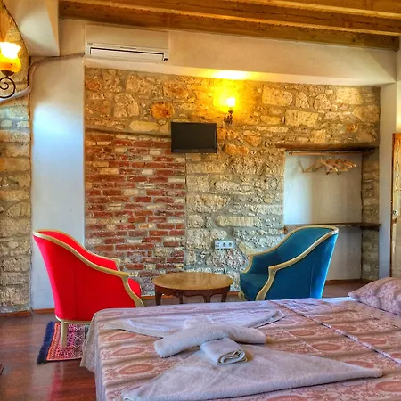 Parmis Boutique House Affittacamere Çeşme