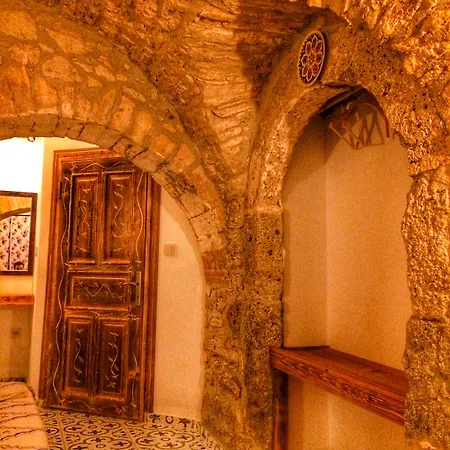 Konukevi Parmis Boutique House 3*