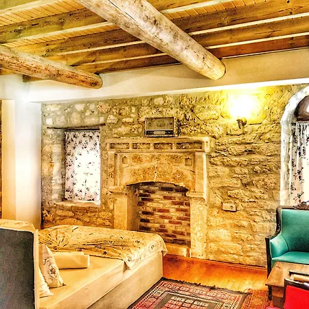 Parmis Boutique House Konukevi